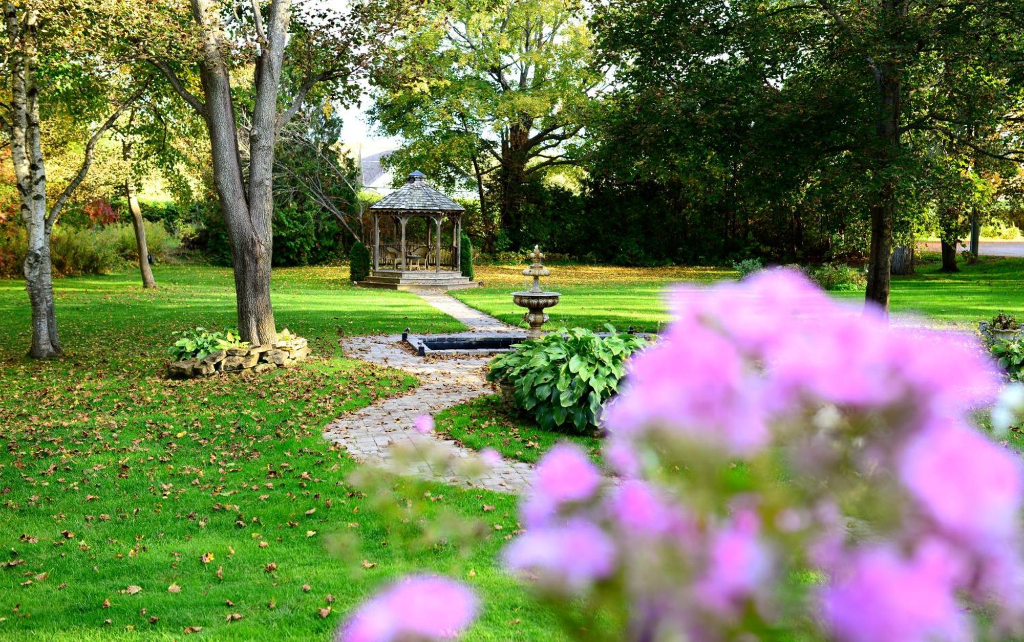 Millcroft Inn & Spa Village Of Alton Zewnętrze zdjęcie